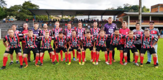 Cometa empata e decide em casa a liderança do grupo