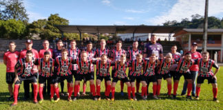 Cometa vence AAPF Palmitos