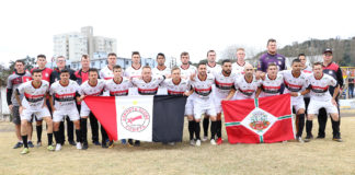 Cometa perde a primeira da final