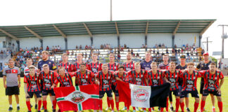 Cometa empata nos dois jogos