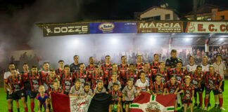 Cometa vence por 3 a 0