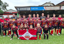 Cometa vence e se classifica faltando uma rodada