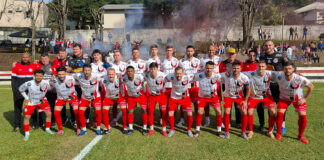 Cometa na final!