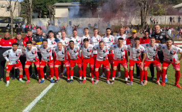 Cometa na final!