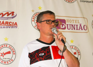 Em assembleia Casquinha faz relatório do ano que passou