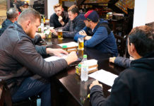 Competições de base. Reunião define detalhes