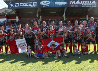 Cometa empata novamente e é eliminado nas penalidades