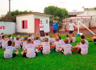Azuriz em Itapiranga captando talentos do futebol