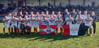 Cometa perde fora de casa