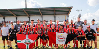 Cometa empata fora de casa