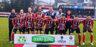 Cometa vence e está na 3ª fase